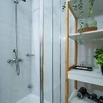 Lägenhet Center At Your Doorstep 1
