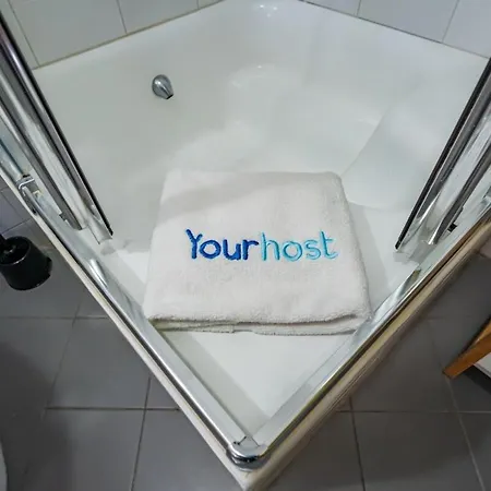 아파트 Center At Your Doorstep 1