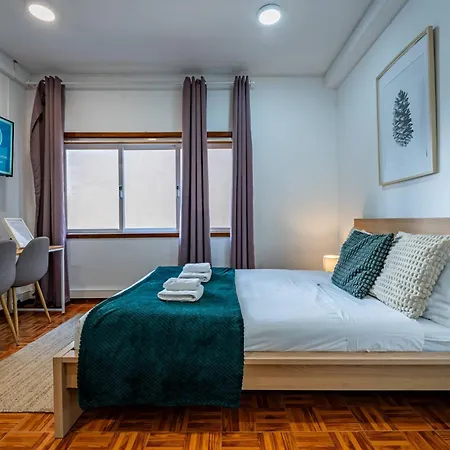 Center At Your Doorstep 1 아파트